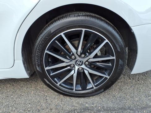 Certified 2023 Toyota Camry SE AWD/4WD image 8