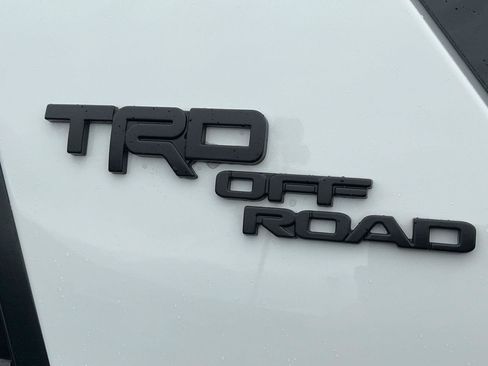 Certified 2024 Toyota 4Runner TRD Off-Road Premium w/ TRD Black Wheel Package (TMS) AWD/4WD image 33