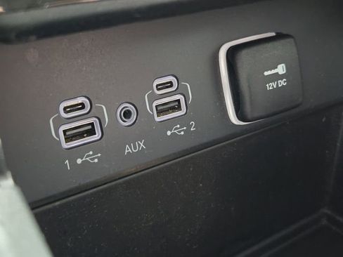 Certified 2023 Jeep Grand Cherokee L Limited w/ Black Appearance Package image 21