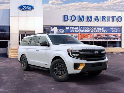 New 2027 Ford Expedition Tremor w/ Driver's Package AWD/4WD image 4