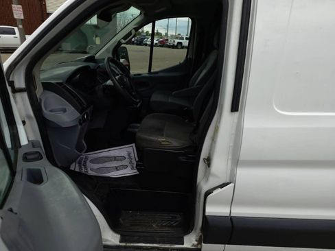 Used 2018 Ford Transit 250 148 Low Roof RWD image 11