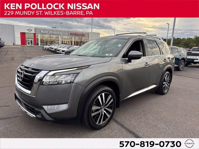 Certified 2023 Nissan Pathfinder Platinum AWD/4WD image 1