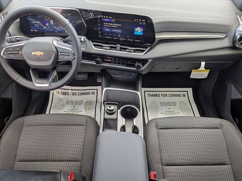 New 2026 Chevrolet Equinox LT image 14