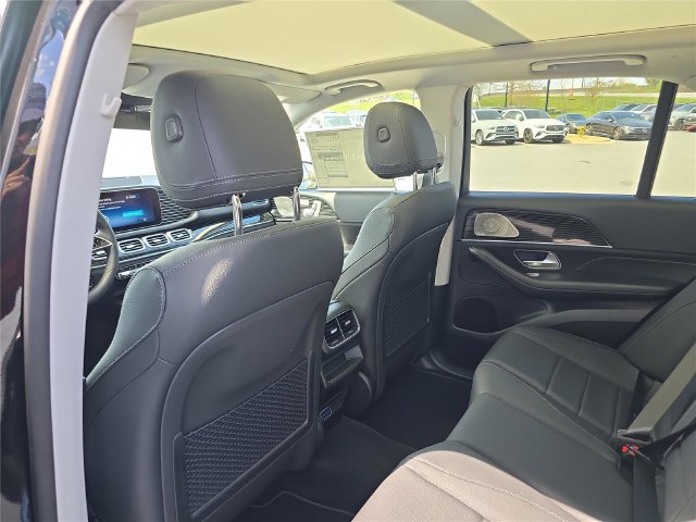 New 2026 Mercedes-Benz GLE 450 4MATIC image 17