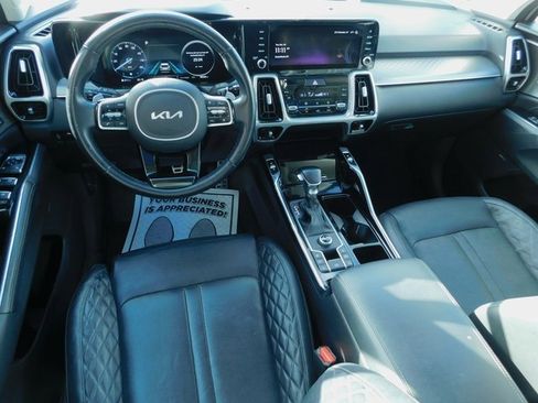 Used 2022 Kia Sorento SX image 21