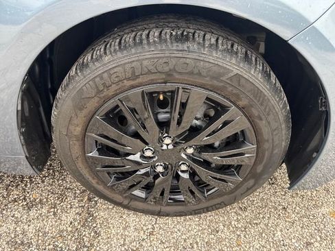 Used 2024 Toyota Corolla LE image 9