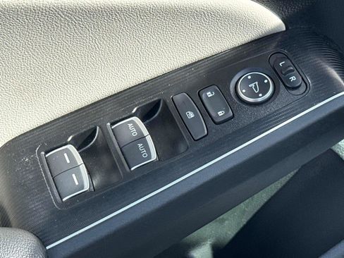 Certified 2024 Honda Civic Sport Touring image 18