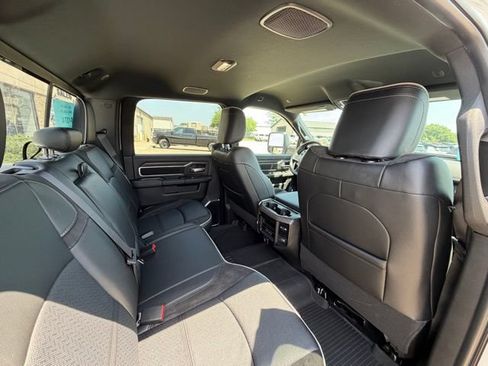 New 2026 RAM 3500 Laramie AWD/4WD image 13