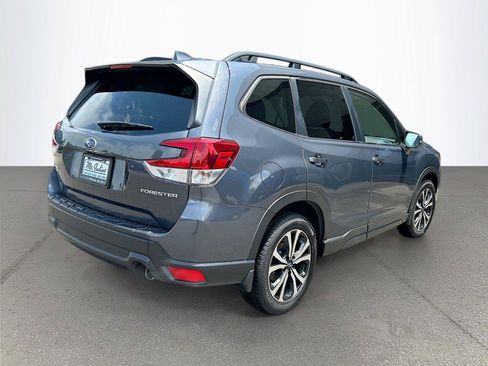Used 2023 Subaru Forester Limited AWD/4WD image 4