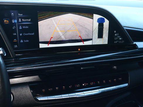 Used 2021 Cadillac Escalade Sport w/ Driver Assist Tech Package image 37