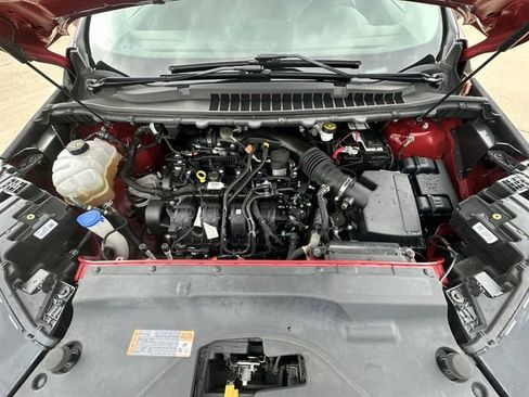 Used 2019 Ford Edge Titanium w/ Cold Weather Package image 33