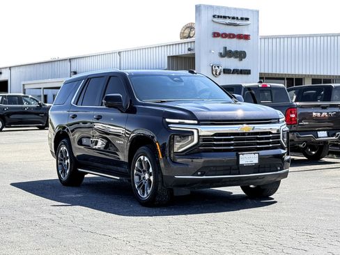Certified 2025 Chevrolet Tahoe LT w/ Comfort Package AWD/4WD image 3