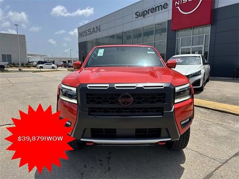 New 2025 Nissan Frontier PRO-4X w/ Pro Convenience Package image 2