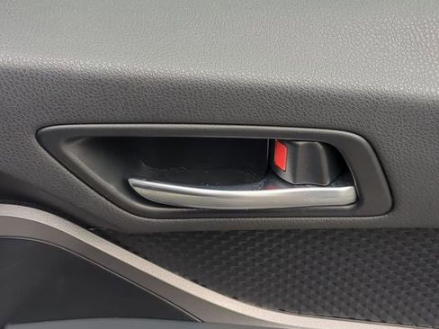 Used 2021 Toyota C-HR LE image 36