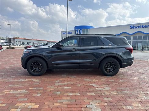 Used 2022 Ford Explorer Timberline w/ Timberline Technology Package image 3