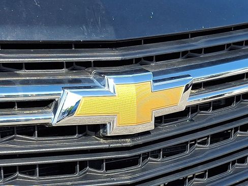 Used 2023 Chevrolet Traverse LS w/ Safety Package AWD/4WD image 30