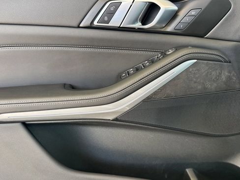 Certified 2023 BMW X5 xDrive40i w/ Premium Package AWD/4WD image 12