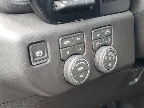 New 2026 Chevrolet Silverado 2500 High Country w/ Technology Package AWD/4WD image 34