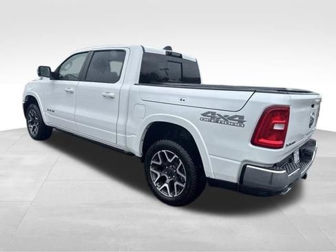 Used 2025 RAM 1500 Laramie w/ Advanced Safety Group II AWD/4WD image 8