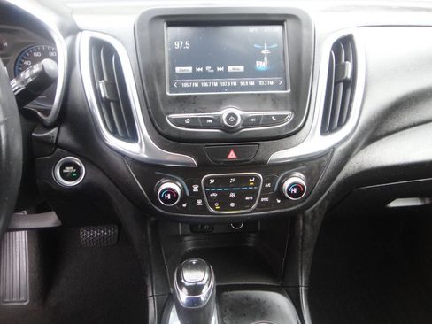 Used 2018 Chevrolet Equinox LT AWD/4WD image 8