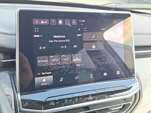 Used 2022 Jeep Compass Latitude image 26