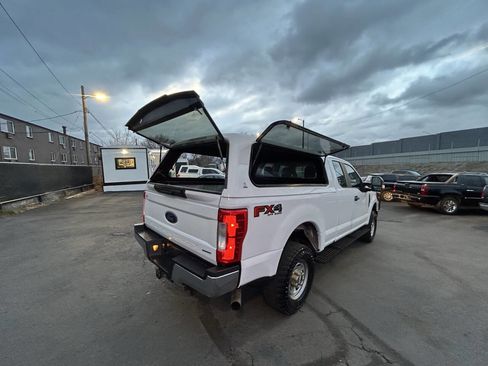 Used 2017 Ford F250 XL w/ Power Equipment Group image 23