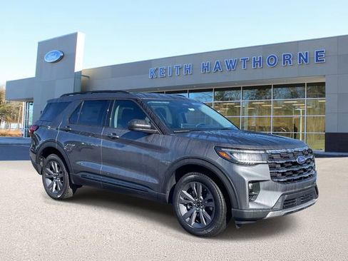 New 2026 Ford Explorer Active w/ Active Comfort Package image 1
