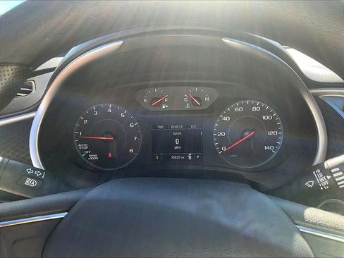 Used 2024 Chevrolet Malibu LT FWD image 16
