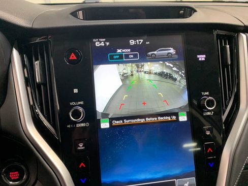 Used 2025 Subaru Outback Limited image 5