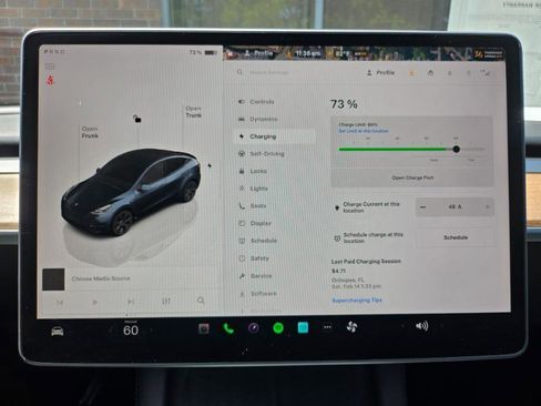 Used 2025 Tesla Model Y Long Range RWD image 44