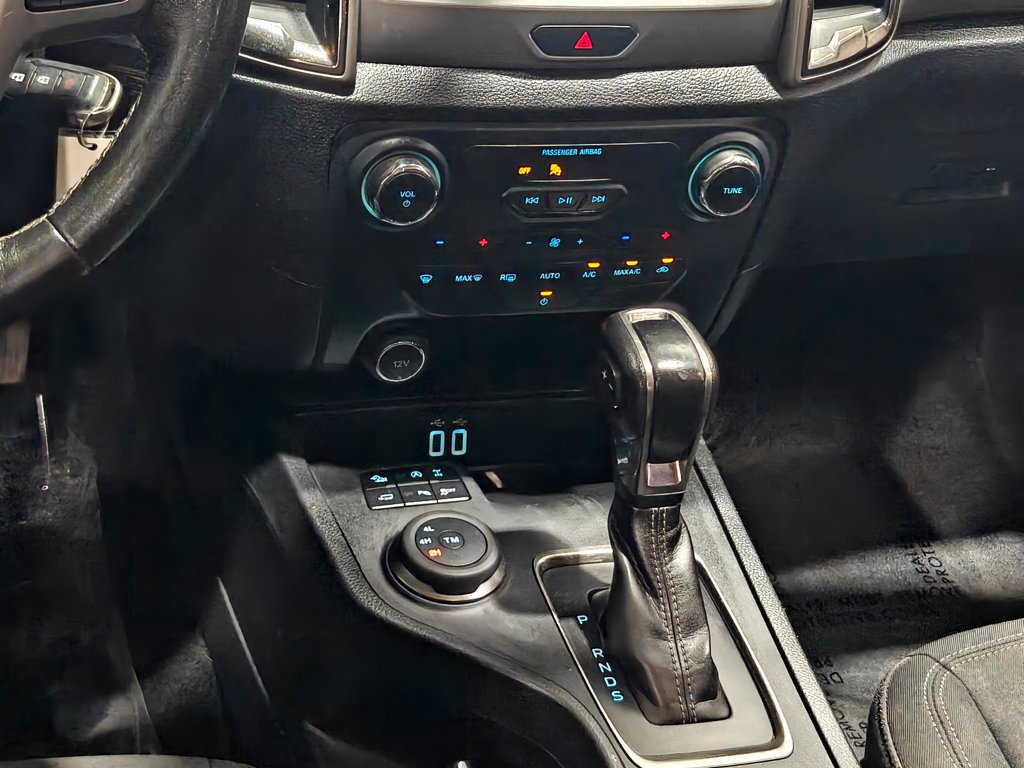 Used 2019 Ford Ranger XLT w/ Black Appearance Package AWD/4WD image 9