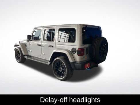 Used 2023 Jeep Wrangler Unlimited Sahara w/ Cold Weather Group image 20