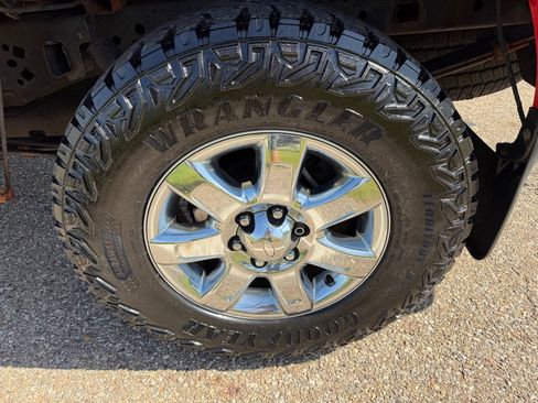Used 2013 Ford F150 XLT w/ Luxury Equipment Group AWD/4WD image 16