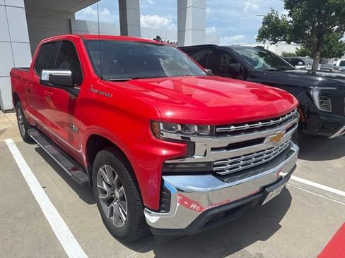 Used 2019 Chevrolet Silverado 1500 LT w/ Texas Edition RWD image 2