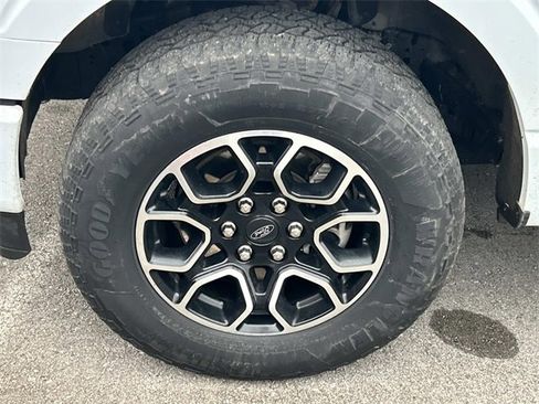 Used 2022 Ford F150 XLT w/ Equipment Group 302A High image 10