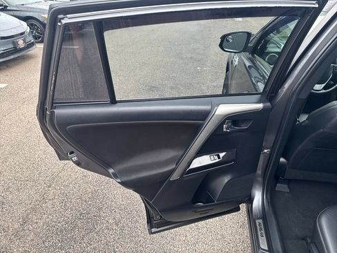 Used 2016 Toyota RAV4 SE AWD/4WD image 41