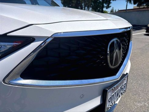 Used 2023 Acura MDX SH-AWD w/ Technology Package image 32