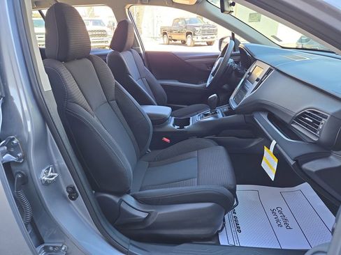 Used 2025 Subaru Outback image 17