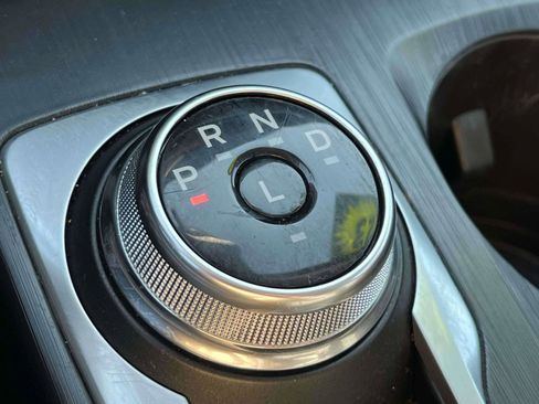 Used 2023 Ford Escape Platinum w/ Premium Technology Package image 19