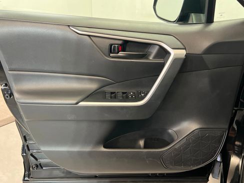 Used 2024 Toyota RAV4 LE image 15