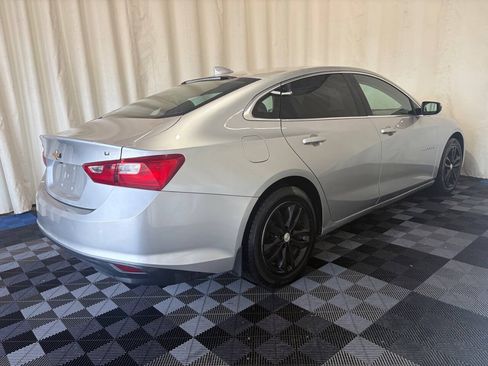 Used 2016 Chevrolet Malibu LT FWD image 7