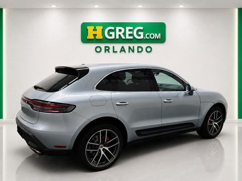 Used 2023 Porsche Macan S AWD/4WD image 2