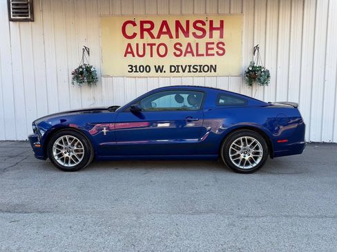 Used 2014 Ford Mustang Premium w/ Equipment Group 202A RWD image 6
