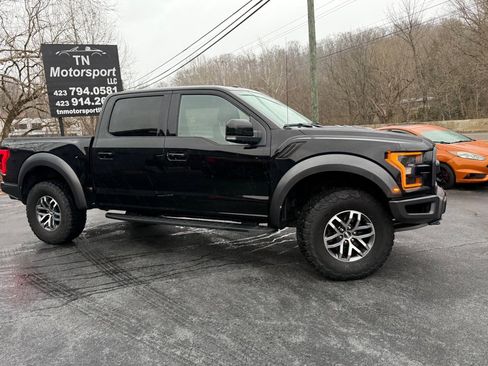 Used 2018 Ford F150 Raptor w/ Equipment Group 802A Luxury AWD/4WD image 22