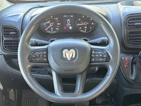 Used 2025 RAM ProMaster 3500 w/ Convenience Group FWD image 18
