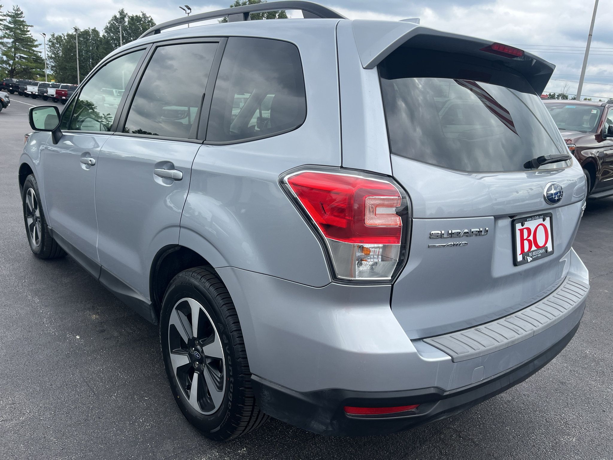 Used 2017 Subaru Forester 2.5i Premium AWD/4WD image 6