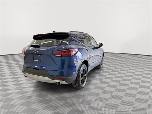 Certified 2023 Chevrolet Blazer LT w/ Convenience Package image 11