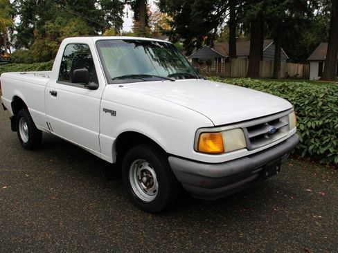 Used 1997 Ford Ranger XL image 2
