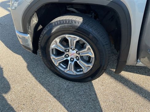Used 2025 GMC Sierra 1500 SLT image 19