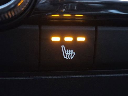 Used 2025 MAZDA MAZDA3 s image 7